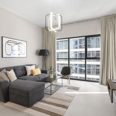 Silkhaus Design 1Bdr With Burj Khalifa View In New Tower Apartment Dubai Luaran gambar